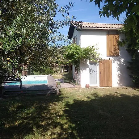 La Maison Du Bechon Blanquefort  Exterior photo